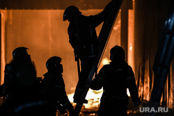 При пожаре в Свердловской области погибли трое детей. Фото