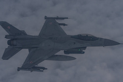 Newsweek обнаружил три проблемы истребителей F-16 перед отправкой на Украину