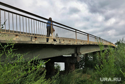 Курганцам показали, как горожане рисковали жизнью на Кировском мосту. Видео