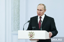 Путин дал новое звание заместителю командующего ЦВО