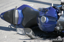 В ХМАО во время аварии погиб мотоциклист. Фото, видео