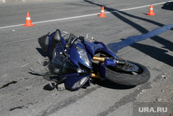 Байкеру оторвало голову во время аварии в Екатеринбурге. Фото