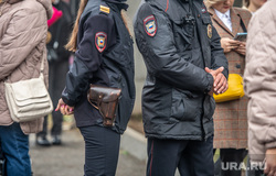 Пермская полиция ищет вооруженного мужчину, напугавшего подростка