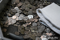 Пермяков призывают обменять ненужные монеты на купюры