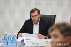 Вице-губернатор ХМАО подвел итоги работ на подшефной территории Донбасса