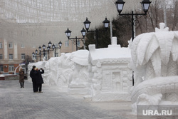 Топ самых оригинальных снежных фигур в ХМАО. Фото