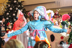 Краснодарским детям показали новогоднее шоу с эротическими сценами в местном ДК