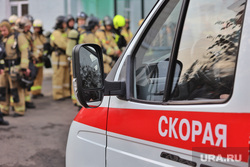 В центре Екатеринбурга столкнулись три машины. Видео