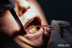 Стоматолог объяснил, надо ли удалять зубы мудрости