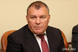Депутат Ремезков не добился справедливости, обнаружив захоронение на могиле деда. Фото