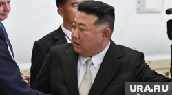 Чиновник КНДР выгнал из зала министров РФ, опередивших Ким Чен Ына