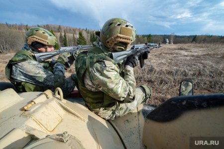 Войска РФ ведут бои с диверсантами на границе Курской области: главное об СВО на Украине 6 августа