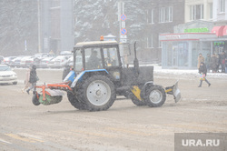 В Челябинске закупят новые трактора для уборки улиц