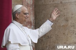 Новый Папа Римский призвал к миру на Украине