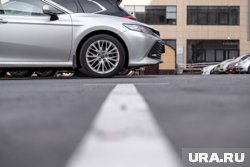 В Екатеринбурге стартовали работы, которые месяц назад требовал начать главный гаишник