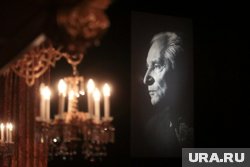 «Наш ангел-хранитель»: в Москве простились с легендой русского балета Григоровичем: фоторепортаж, видео