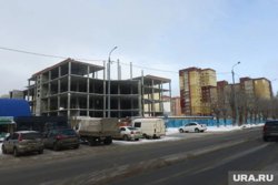 В Тюмени заморозили строительство четырехэтажного ТЦ