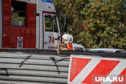 В Пушкино продолжается борьба с крупным пожаром на складе: семеро сотрудников не выходят на связь